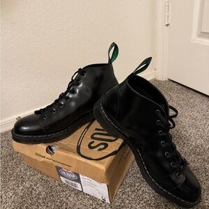 Solovair 7 Eye Monkey Boot Black Vegan Hi-Shine Solovair OG Sole - Smoke